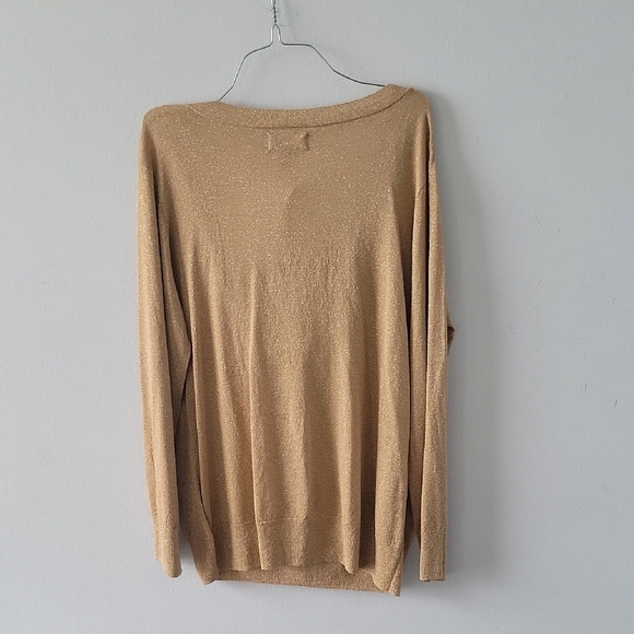 Banana Republic Women's Gold Sweater - Picture 4 of 4